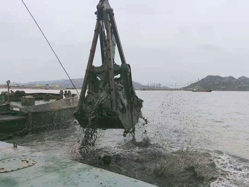 航道及碼頭疏浚工程-02